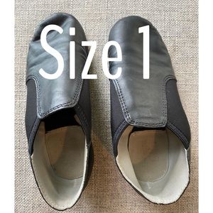 $5 gently used girls jazz shoes